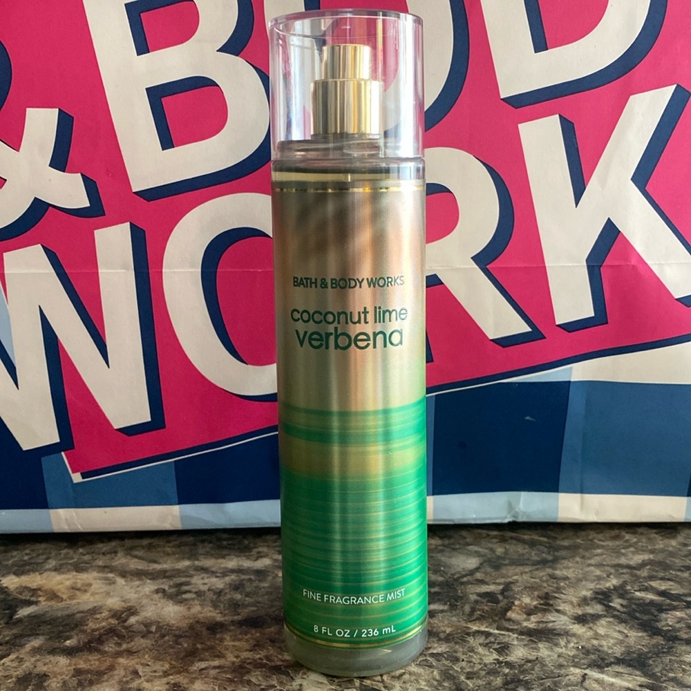 Bath & Body Works Coconut lime Verbena